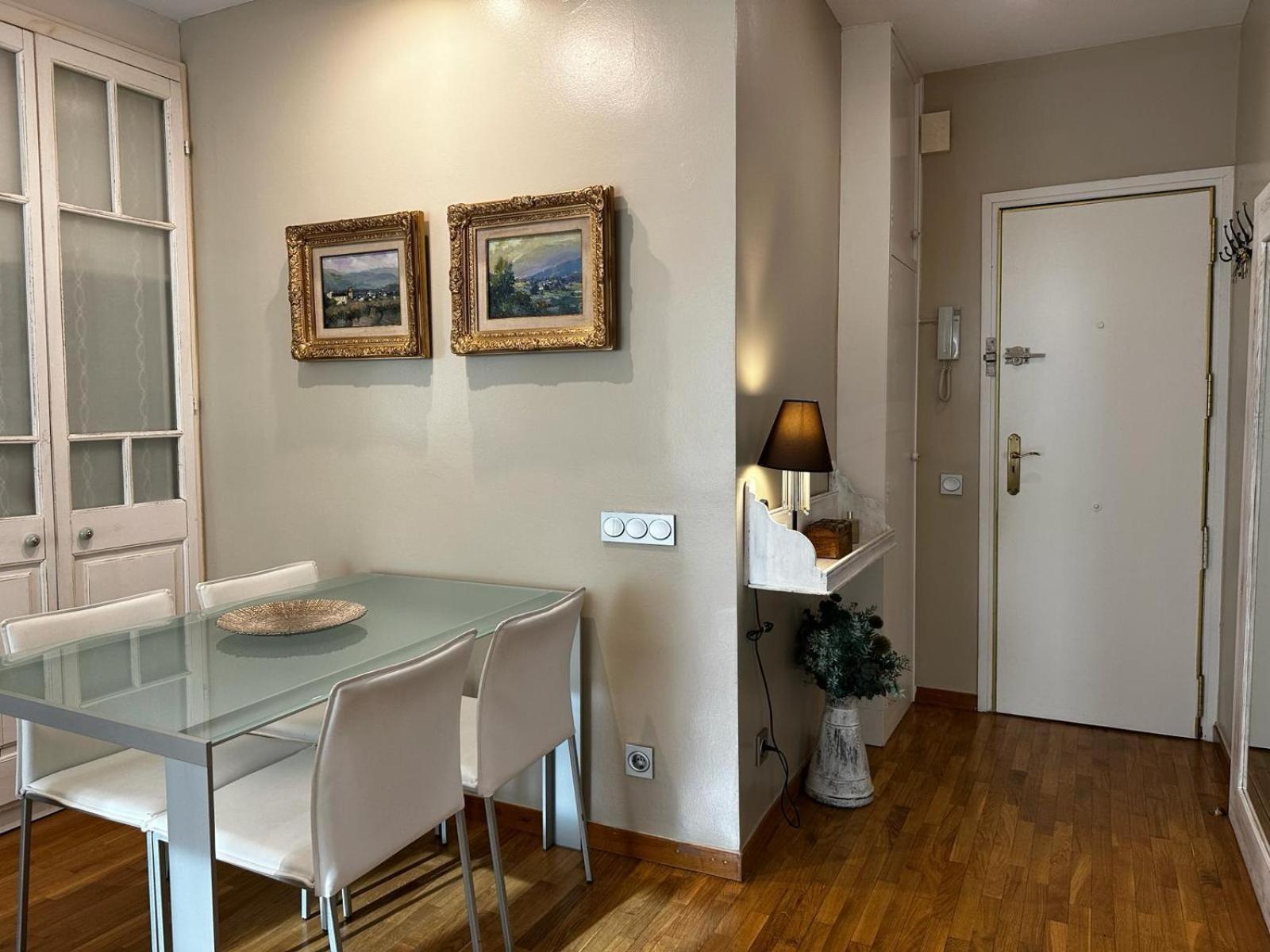 Petit Rosselló Apartamento Barcelona Exterior foto